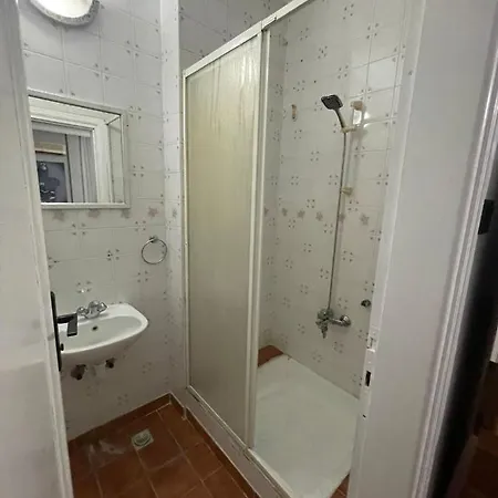 Sirinyali Denize 100 M Gunluk Daireler Apartment