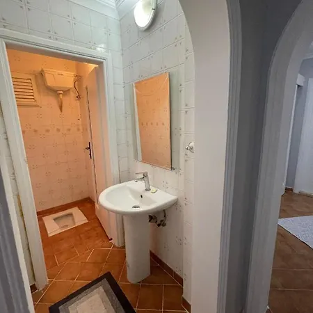 Sirinyali Denize 100 M Gunluk Daireler Apartment