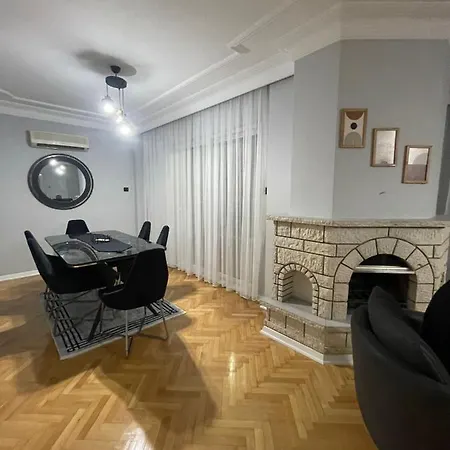 Sirinyali Denize 100 M Gunluk Daireler Apartment