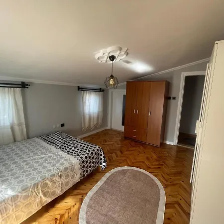 Апартаменты Sirinyali Denize 100 M Gunluk Daireler *