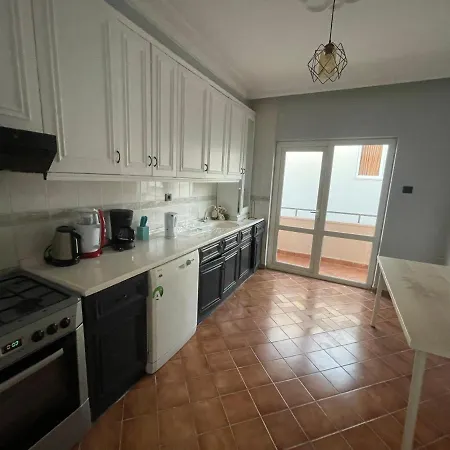 Sirinyali Denize 100 M Gunluk Daireler Apartment